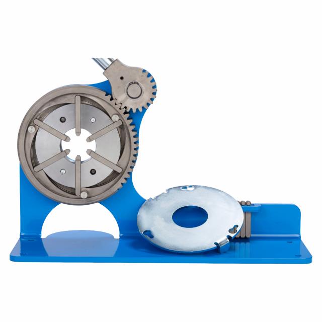 Machine à sertir manuel